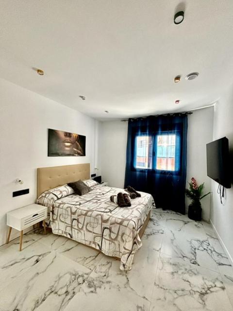 Vila Lova- Luxury Apartments Roquetas de Mar Bagian luar foto